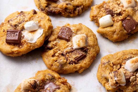 All Things Mamma &ndash; Pumpkin Spice S&rsquo;mores Cookies